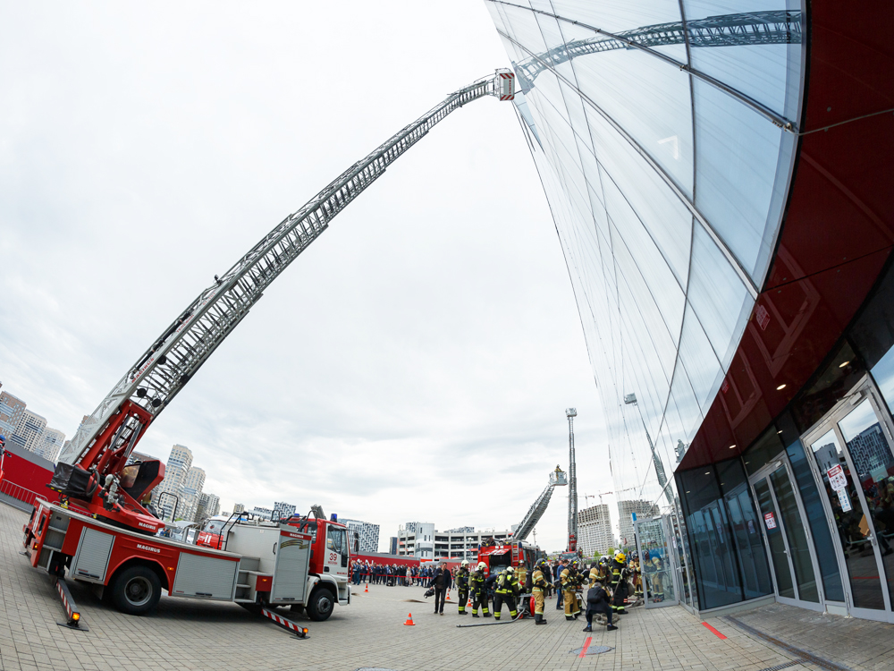 Пожарные автолестницы ВИТАНД МАГИРУС стандартного исполнения и с сочлененным коленом на Комплексной Безопасности 2021